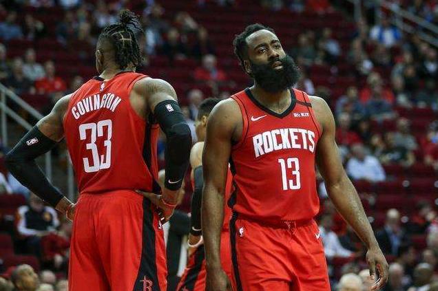 齐鲁战狼队对阵北城朱雀队，自行车联赛火力全开，门将神扑救主——新人首发惊艳