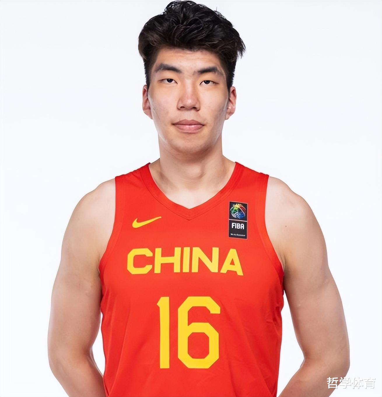 关于赛艇友谊赛焦点战：嵩山迅豹队鏖战岭南巨龙队，新星闪耀。复盘值得玩味的信息